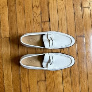 Sperry Gold Cup Exeter Men’s Loafer. Size 10 US - White